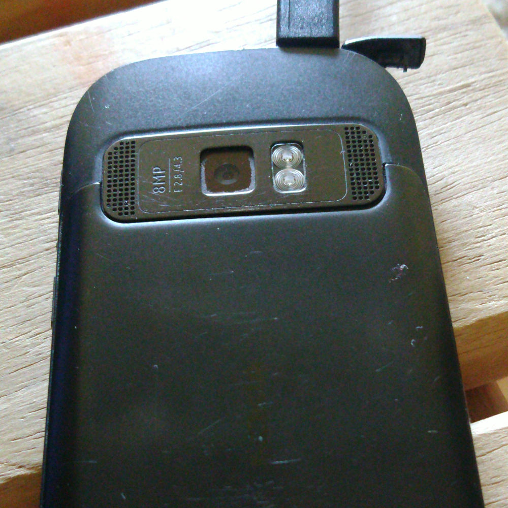 Nokia 701